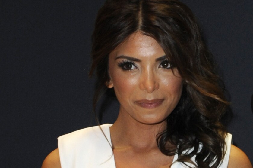 Wie is Shima Kaes, de ex-verloofde van Johnny de Mol, eigenlijk? | Flair