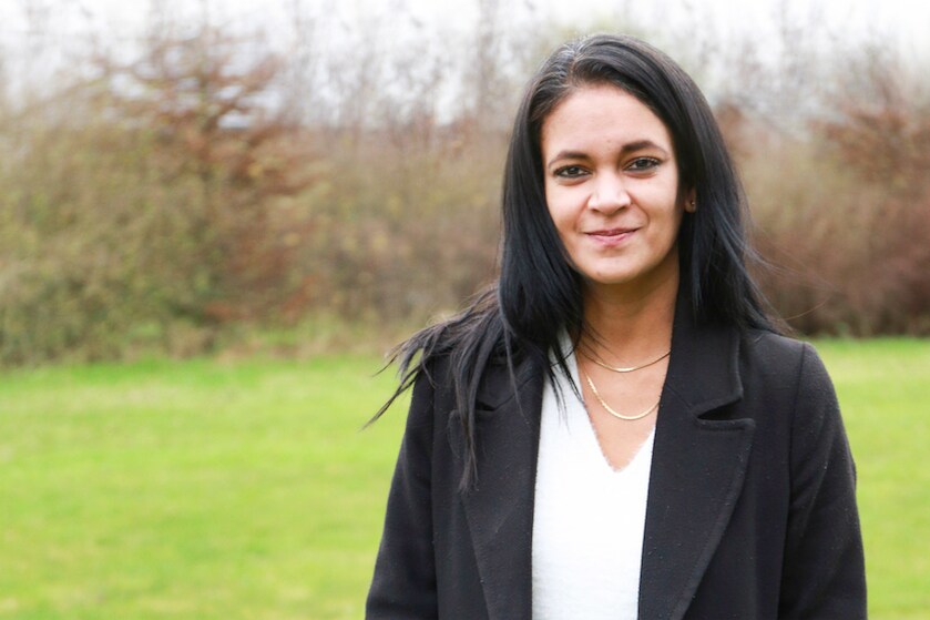 Rani ontdekt een vreselijk geheim als ze haar biologische ouders ...