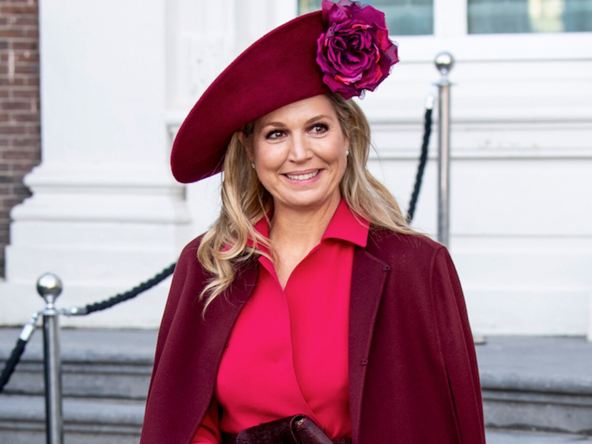 Wauw deze felgekleurde jurk is verkozen tot de mooiste outfit van koningin Maxima in 2021 Flair