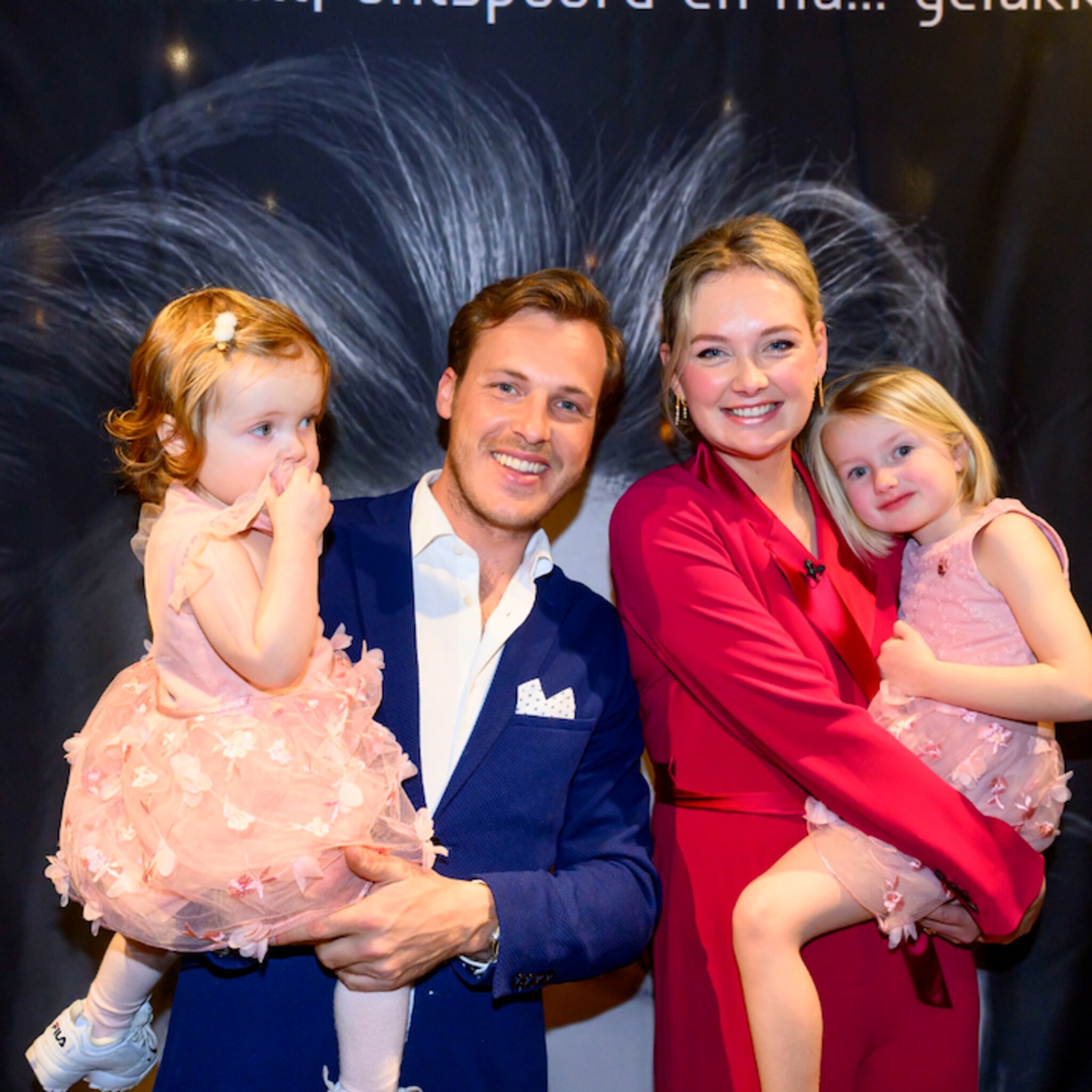 Maxime Meiland zet jarige vriend in het zonnetje met zwangerschapsfoto