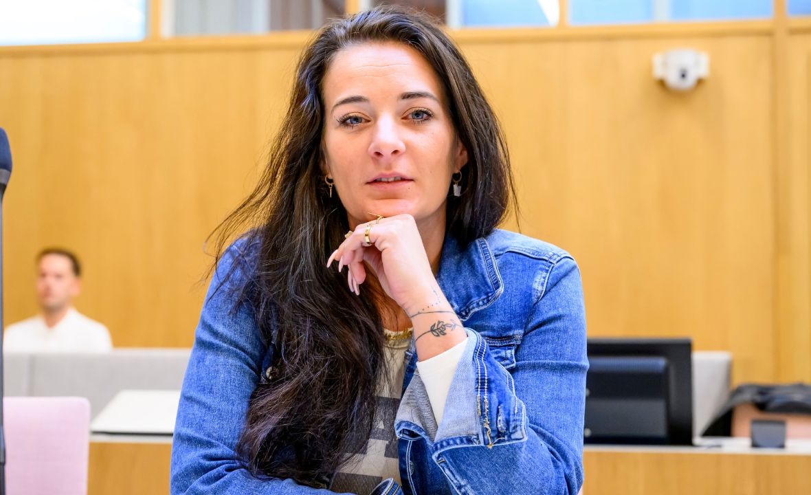 Zó veel geld verdient Nicol Kremers met OnlyFans Flair