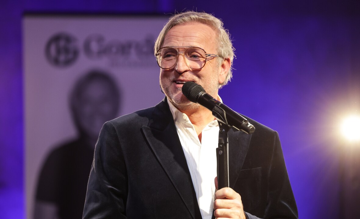 Gordon erg geschrokken van negativiteit: ‘Wees lief voor elkaar!’