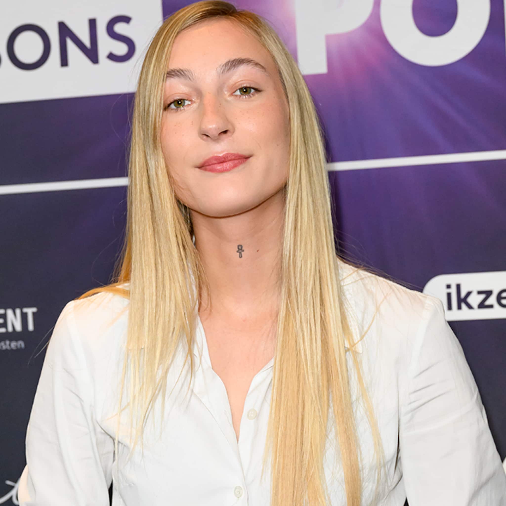 Lucy deelt dat het gezin Woesthoff opnieuw gaat emigreren