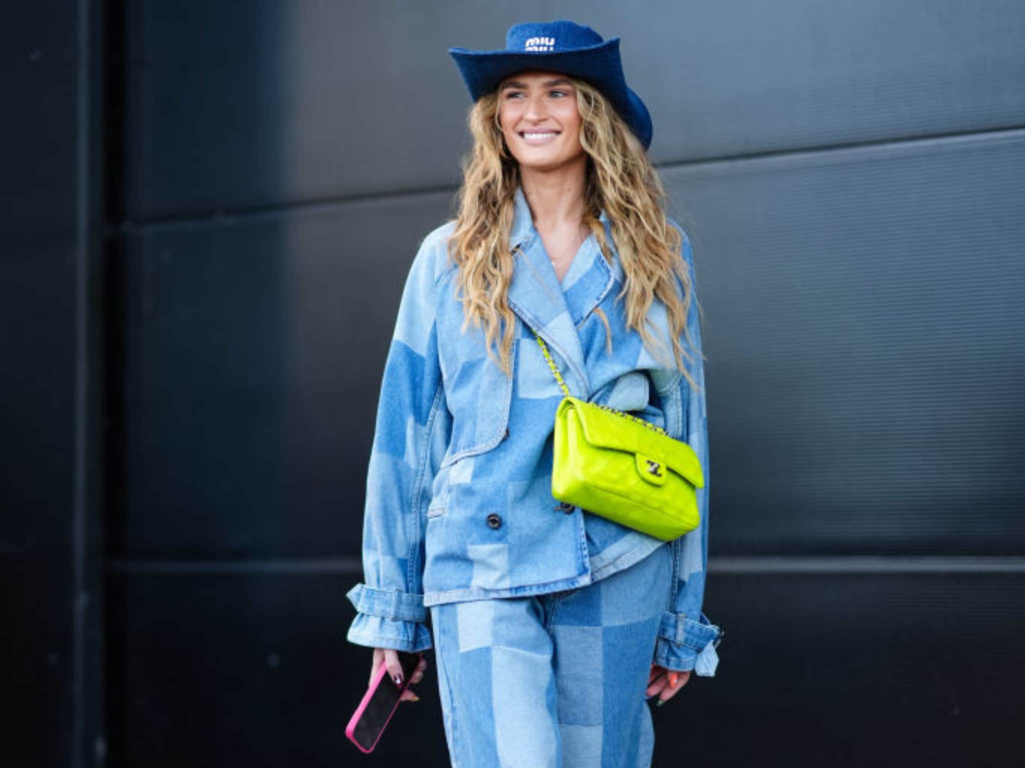 Bij Wibra scoor je een denim pak dat iedereen wil hebben